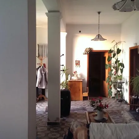 Casa / Giorgio Floris Apartment Elmas